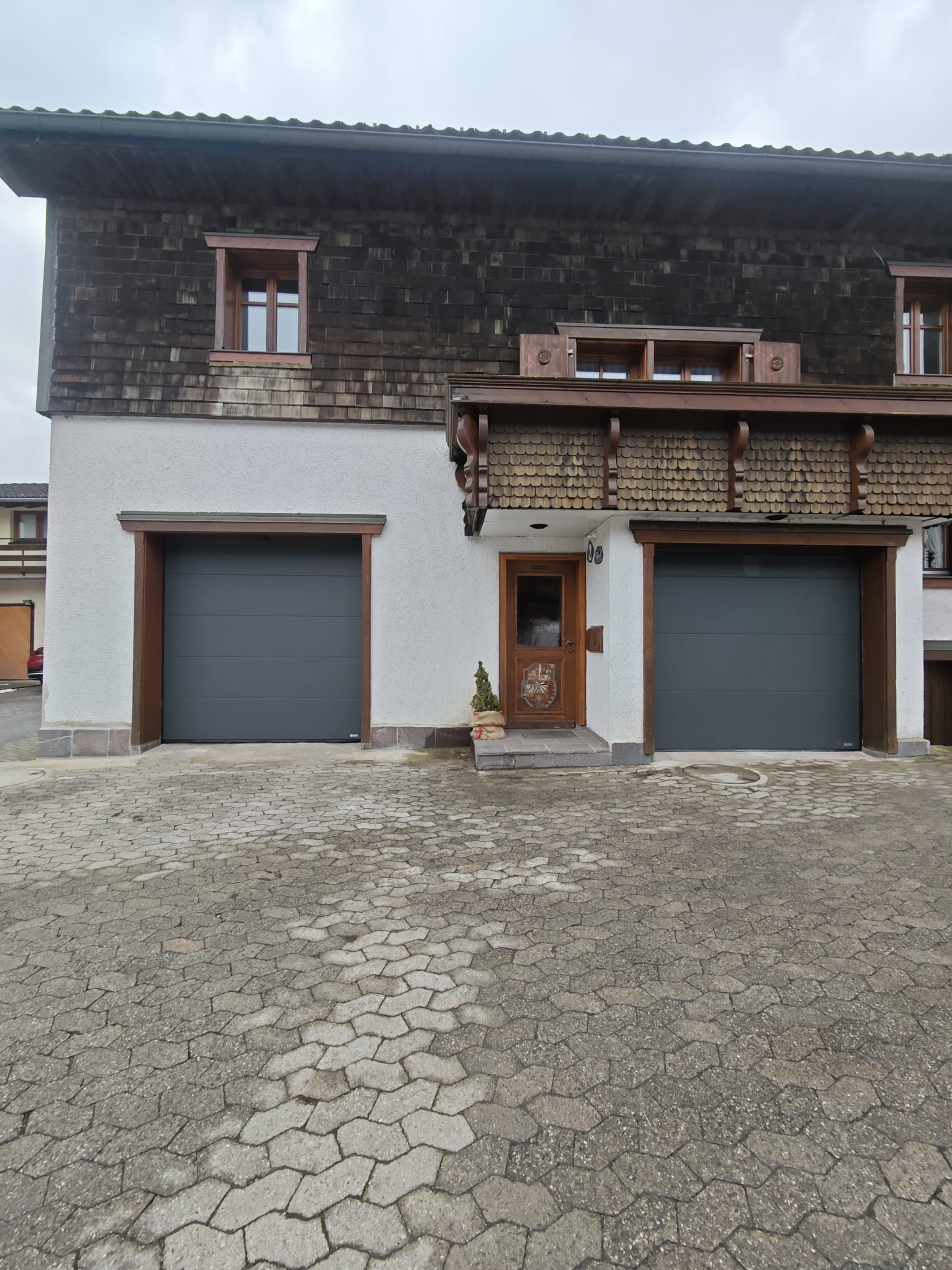 WhatsApp Image 2026 05 10 at 11.31.00 (1) – Bauelemente Güntert